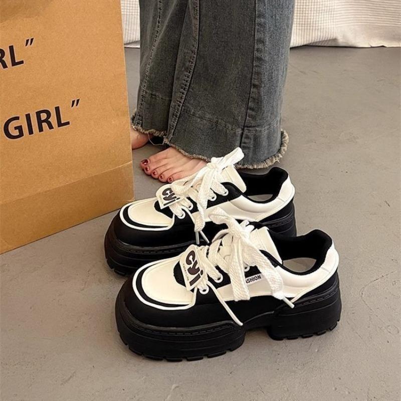 Muffin platform white shoes women's versatile niche board shoes new spring and autumn heightening casual sports shoes