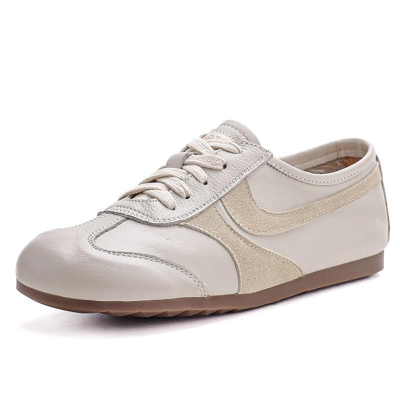 The First Layer of Cowhide Spring New Sports and Leisure Middle-aged Mother Shoes Flat Leather White Shoes Are Comfortable