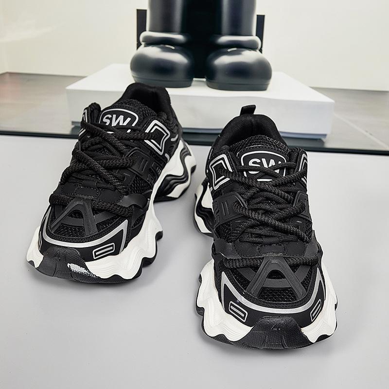 

Осенняя новая обувь для папы, модная мужская обувь на шнуровке в стиле ретро, студенческая платформа, увеличивающая рост, универсальная повседневная спортивная обувь 39