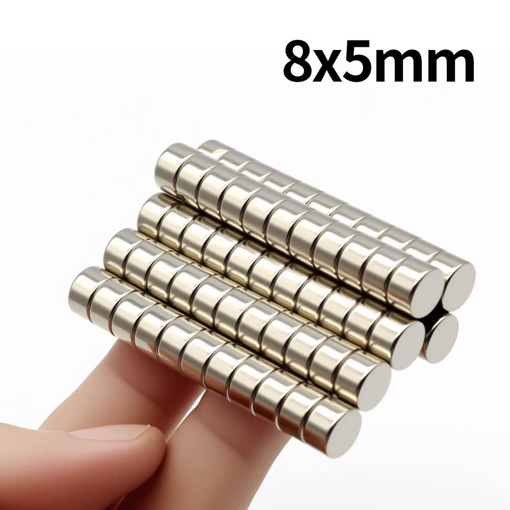 Magnete Super Forte in Neodimio 8x5mm N35 NdfeB Magneti Permanenti Magneti Rotondi Potenti Magnete per Frigorifero