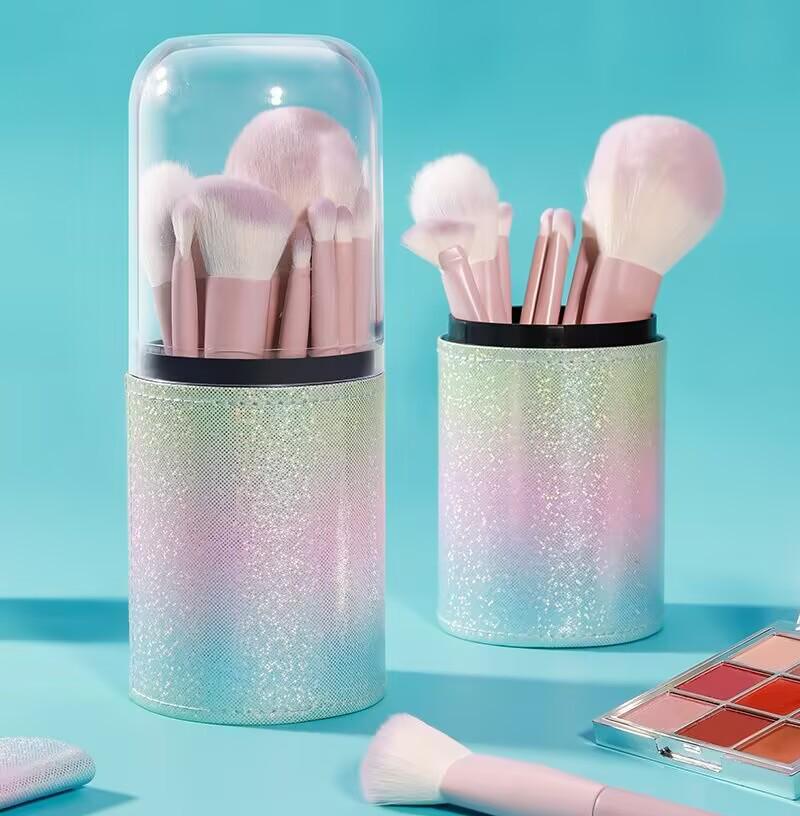 Set Pennelli Make-up Viola Stellato – 10 Pezzi, Include Pennelli per Cipria e Ombretti, Portatile, Disponibile