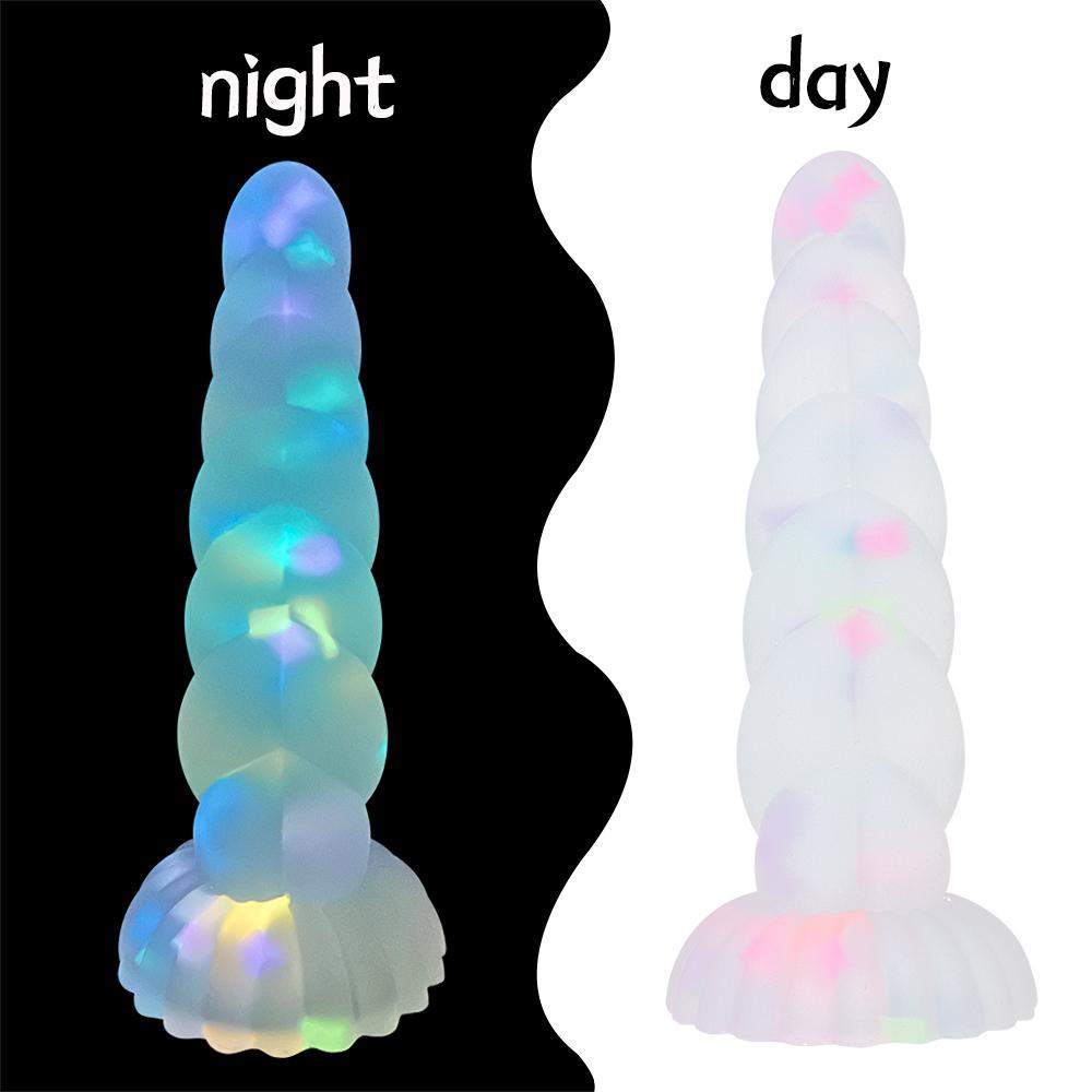 Female Luminous Dildo Masturbator Sexy Toy for Full Girl Skin Feeling Realistic Penis Silicone Suction Cup Dildos