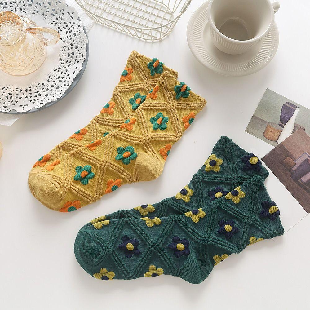 5 par Söta Bomullsstrumpor för Kvinnor med Broderi Höstblomma Strumpor Mellanhöga Strumpor Flickor för Kvinnor