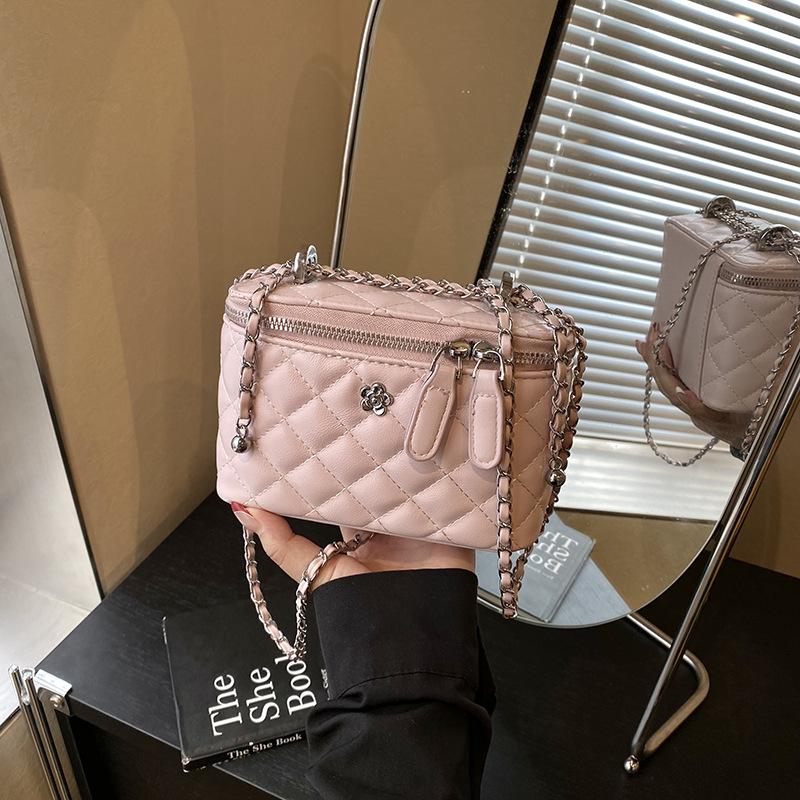 Versatile Chain Bag Women's New Fashion Casual Shoulder Messenger Bag High-end Box Small Square Bag