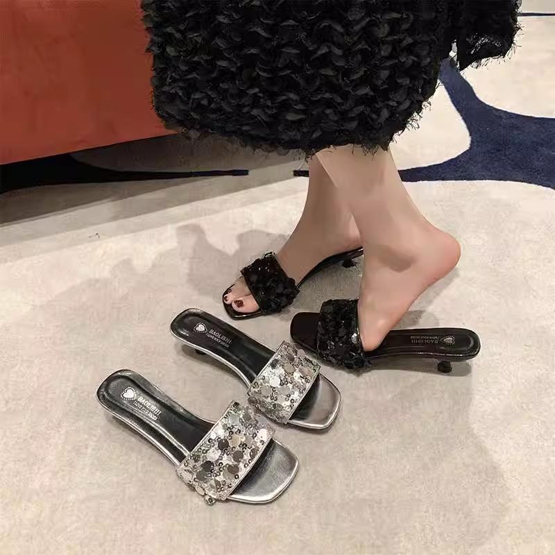 2025 new French sequined slippers women's summer fashion mid-heel non-slip one-word drag versatile square head slippers