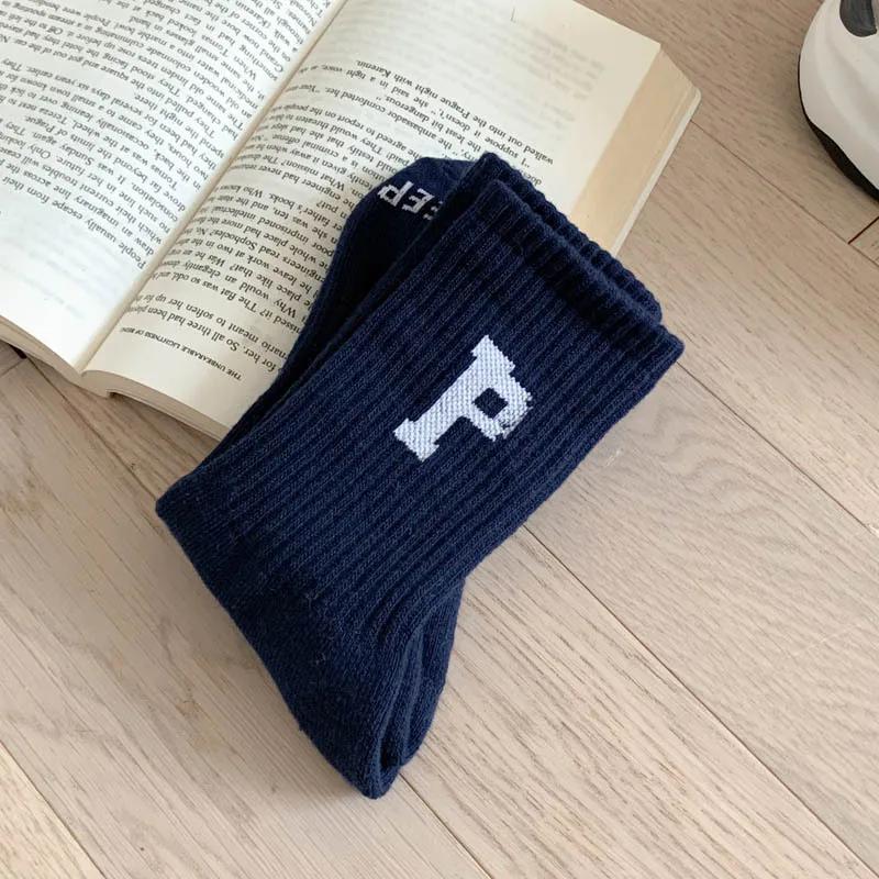 Hot Sale Autumn Winter Korean Letter Sports Crew Socks Cotton Breathable Fashion Men Women Hip Pop Street Socks Thickened Terry