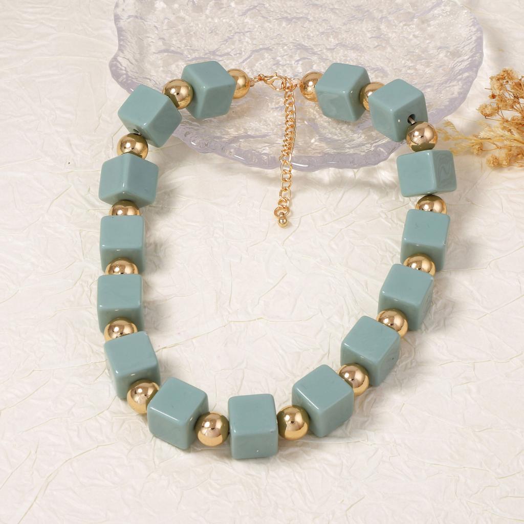 Minimalist Personality Multi Layer Handmade Geometric Colorful Square Beaded Bohemian Necklace Women Fashion Jewelry