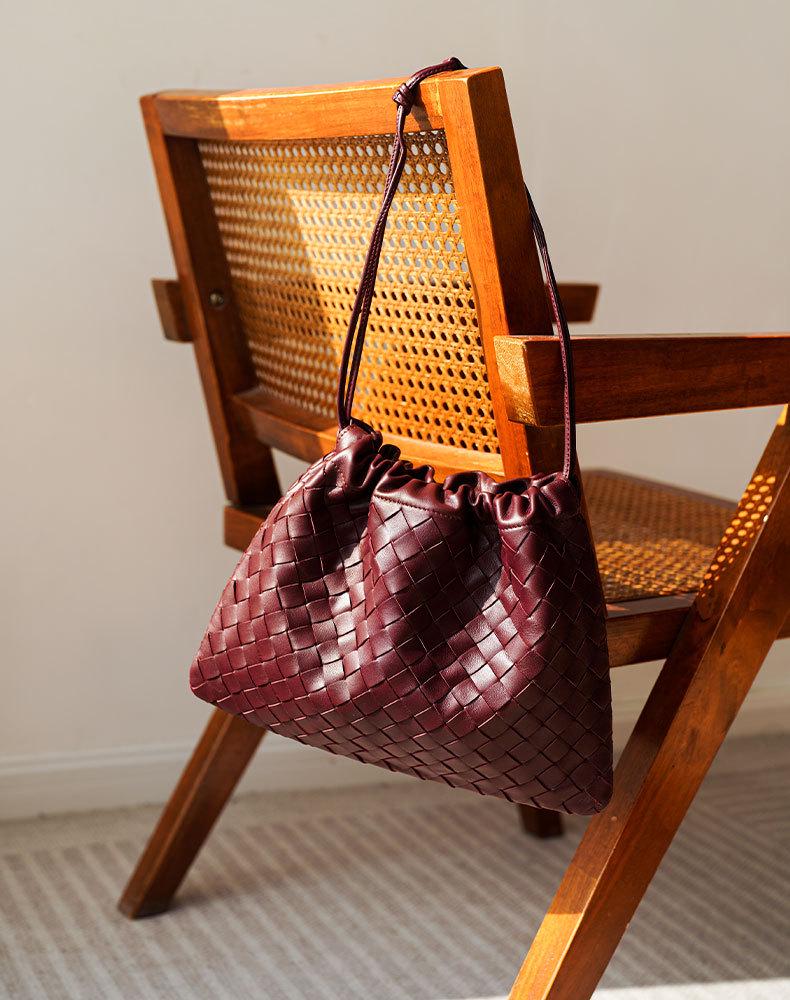 

2024 Модная универсальная сумка-кроссбоди из овчины с кулиской