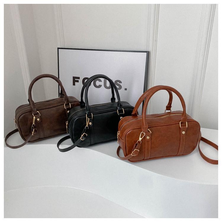 Popular Women's Bag 2024 New Korean Style Crossbody Bag Simple Vintage Bag