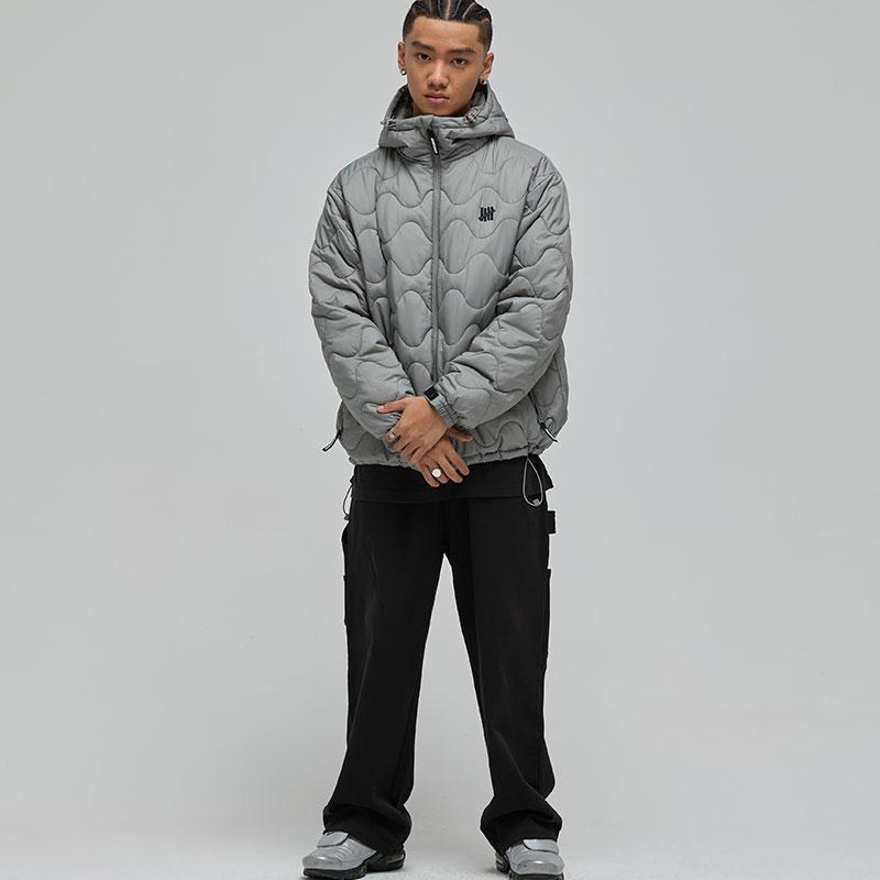UNDEFEATED FW25 Puffer Jacket Unisex UE53GPJ01M