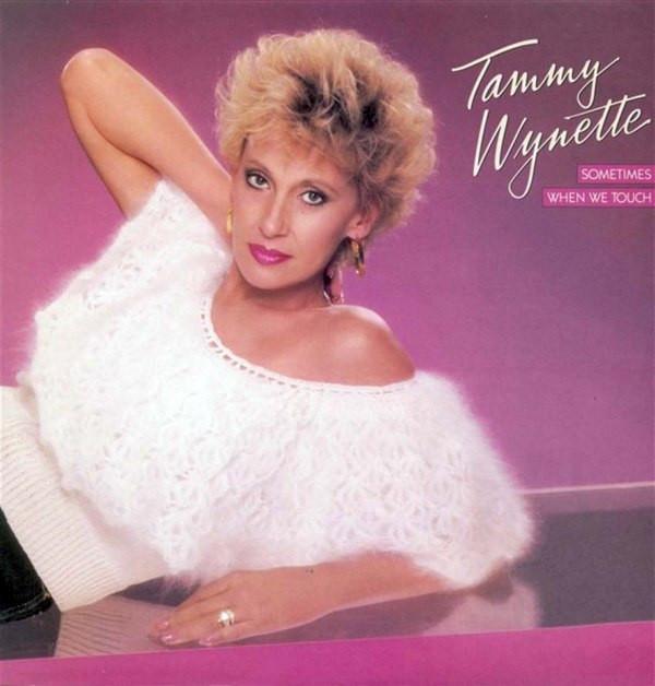 

LP Record TAMMY WYNETTE - Sometimes When We Touch EPC26403 Epic 1985 UK Folk Used