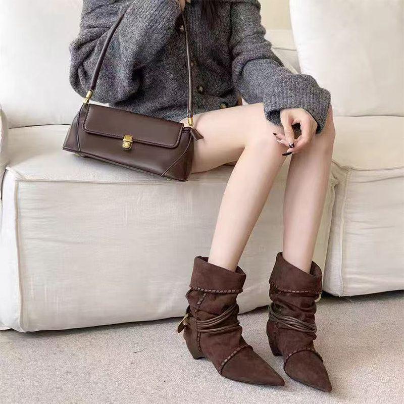 Women's 2025 Retro Suede Kitten Heel Ankle Boots: Pointed, Ruched, Tie Stacked, Versatile Fashion