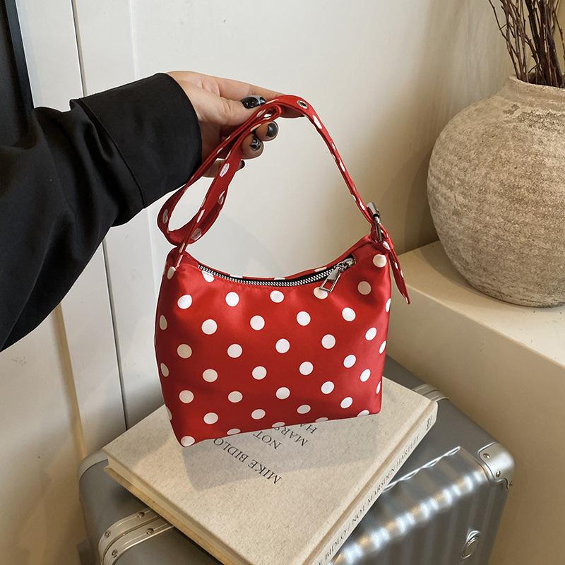 Niche Design Polka Dot Canvas Bag Women's 2025 New Summer Shoulder Bag Popular Super Fire Leisure Bucket Bag