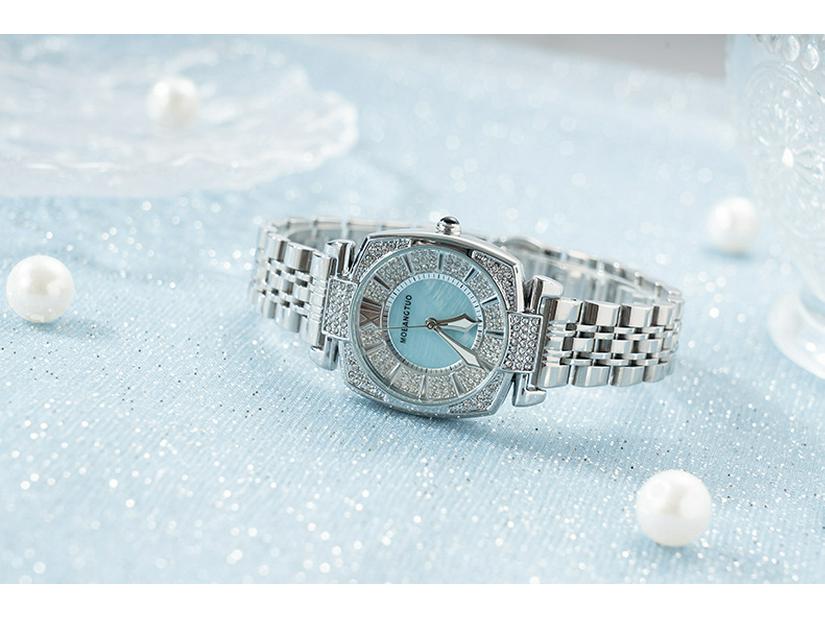 Gypsophila Steel Band Luxury Women's Quartz Watch with Diamond-Set Round Dial