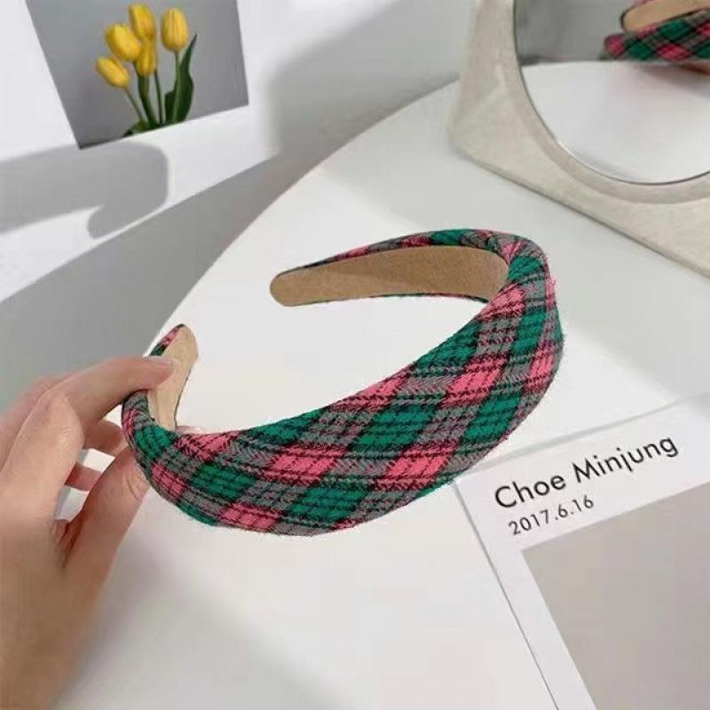 Women's Retro Korean Christmas Headband: High-End Autumn/Winter Hair Jewelry & Versatile Accessory