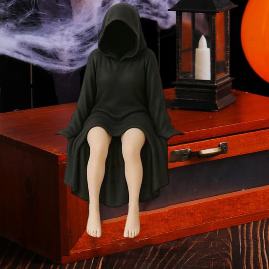 Gothic Bookshelf Sculpture Sexy Black Robe Female Figure Resin Spooky Woman Figurine for Halloween Desktop Decoration