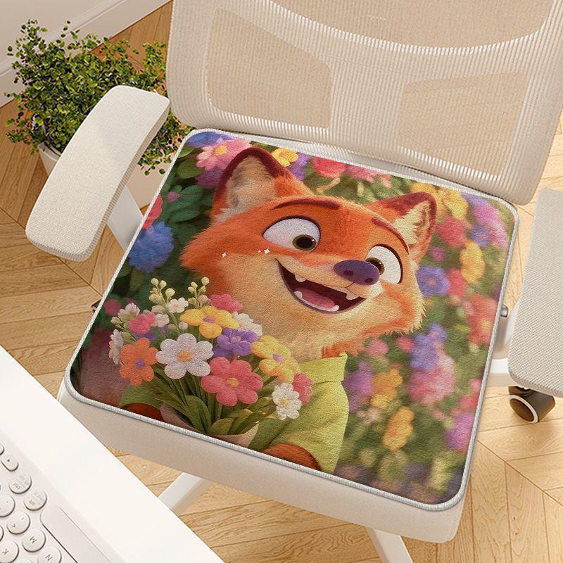 Zootopia Cartoon Imitation Cashmere Seat Cushion - All-Season Chair Pad for Office, Dining & Student Stools 40x40cm Cushion