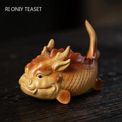Chinese Yixing Handmade Purple Clay Tea Pet Lucky Arowana Statue Ornaments Desktop Decors Crafts Tea Set Decoration Accessories