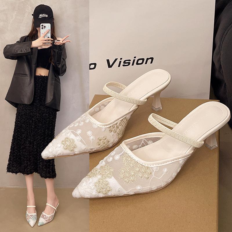 2025 Pointed Sandals Women Wear New Evening and Evening Xiaoxiangfeng Spring Bag Head, Shallow Mouth Slippers, One Pedal Stiletto