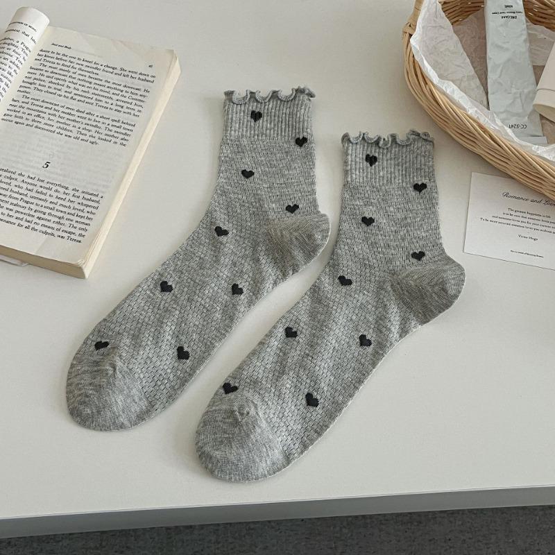 Women's Summer Thin Sweet Breathable Mesh Love Lace Mid Tube Pile Socks
