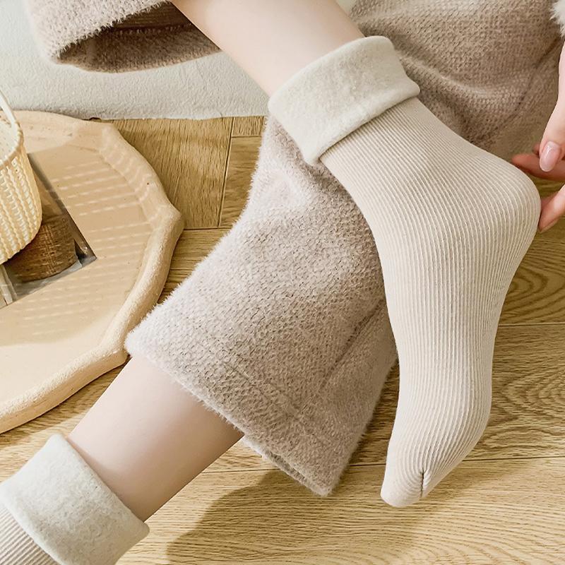 Fashionable Casual Thickened Velvet Warm Home Snow Socks