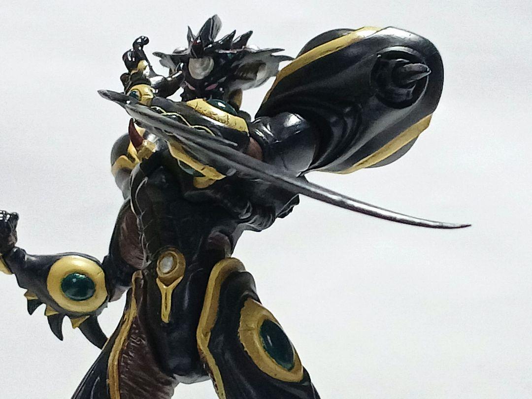 

[USED] Guyver the Bioboosted Armor: Gigantic Dark (Guyver III)