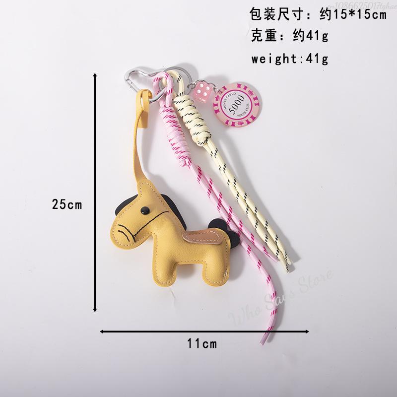 1 Stück Leder Pony Schlüsselanhänger Geflochtenes Seil Rucksack Anhänger für Handy Tasche Hängendes Zubehör DIY Dekoration