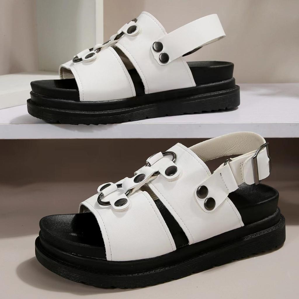 Nouvelles Sandales à Plateforme Épaisses pour Femmes 2024 Sandales Compensées à Sangle à Boucle pour Femme Semelle Épaisse Antidérapante Romen Plage Sandalias Mujer