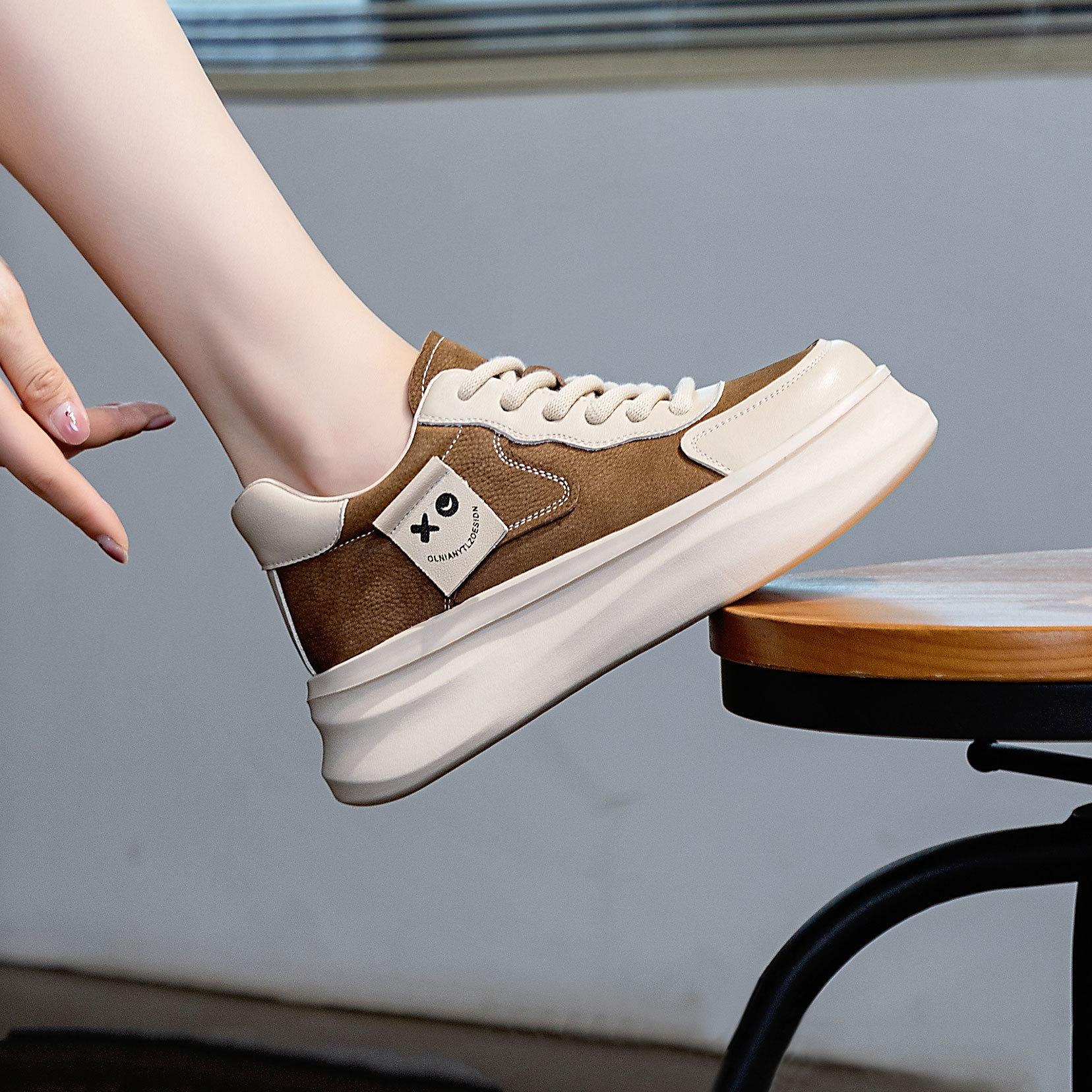 

Кроссовки Plate Shoes Толстая подошва Средний верх Повседневные одинарные туфли Кроссовки на плоском каблуке Женские 40 коричневый