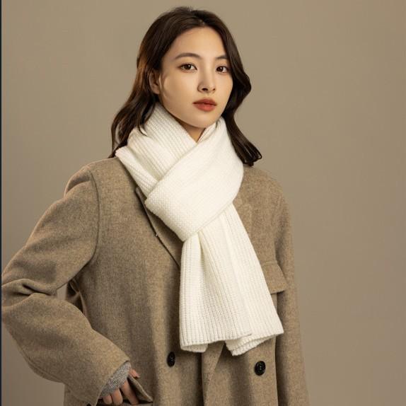 Autumn and winter solid color knitted versatile scarf women's new shawl winter fashion simple high sense warm student scarf