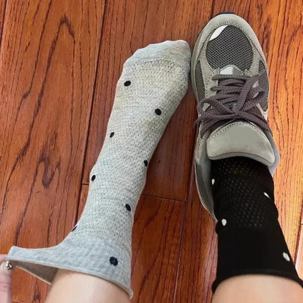 Breathable Women Socks Hollow Out Long Socks Fashion Mid Tube Socks  Summer