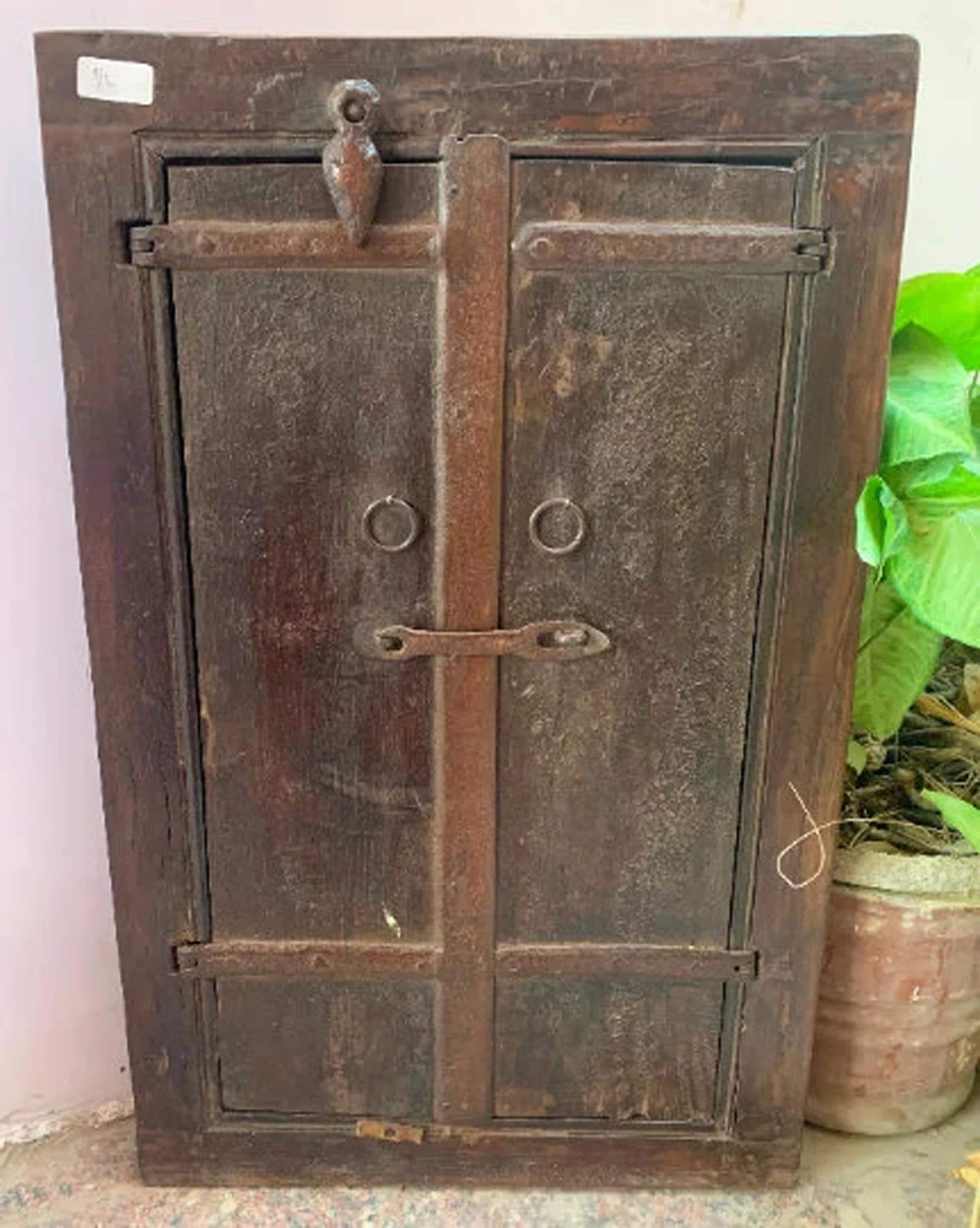Antique Wooden Window Mirror: Rustic Iron Jharokha Wall Hanging разноцветный