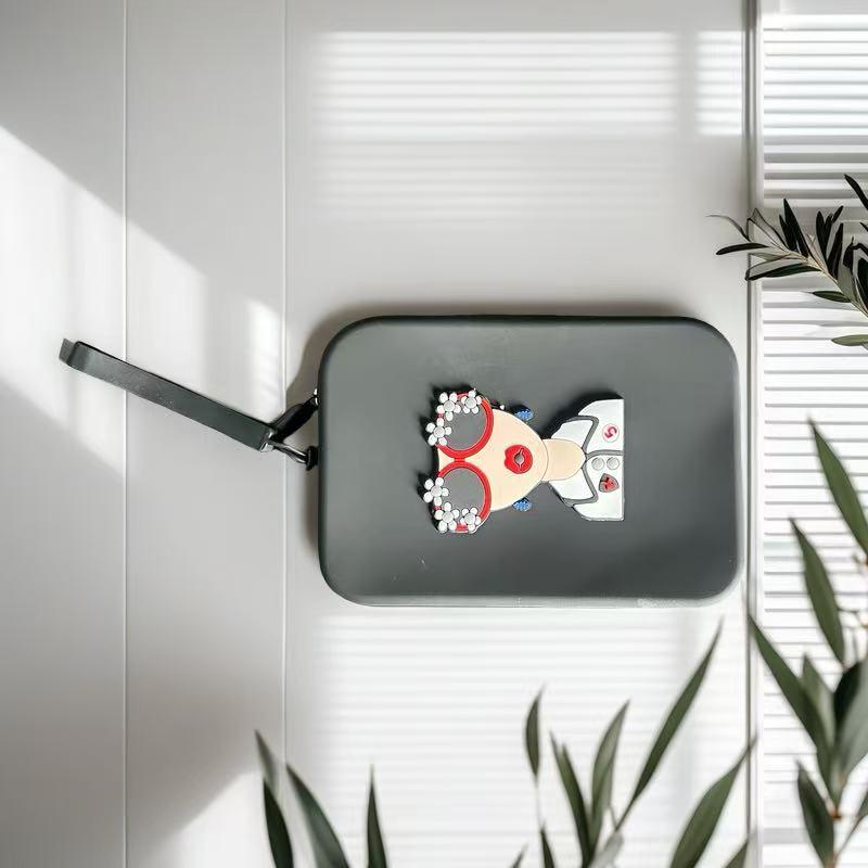 

Waterproof Silicone Storage Bag Multi-Purpose Portable Hanging Phone Bag Cartoon Cosmetic Bag