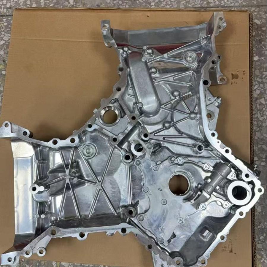 11310-38060 11310-0S010 Oil Pump Timing Cover for Land Cruiser 3UR-FE