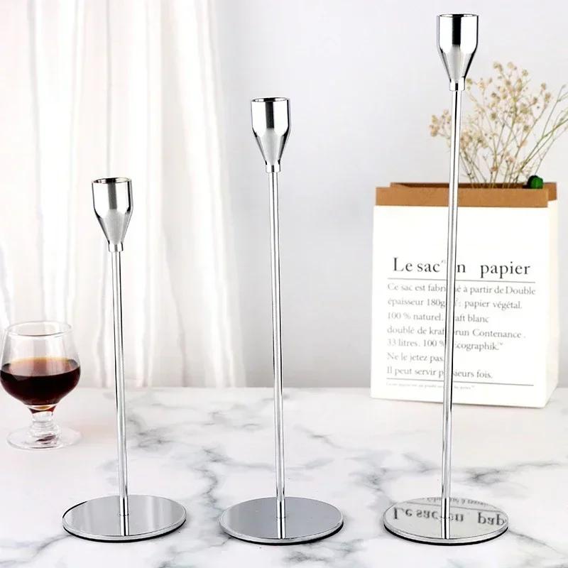 Metal Candle Holders Luxury Candlestick Fashion Wedding Candle Stand Exquisite Candelabra Table Home Decorations
