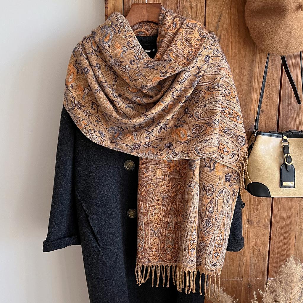  Winter New National Style Tassel Blanket Paisley Design Thick Pashmina Warm Shawl Print Scarf Women Keep Warm Poncho Stoles