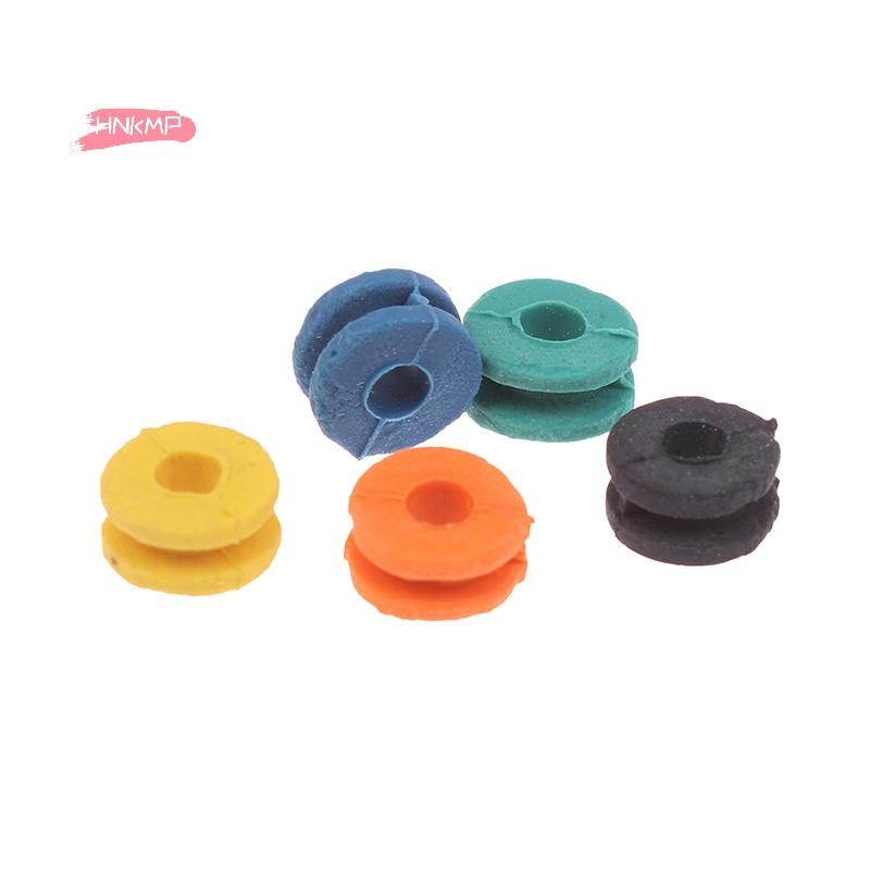 100Pcs Tattoo Needle Rubber Grommets Nipples Needle Pad for Tattoo Machine Armature Bar Essential Accessory for Tattooists