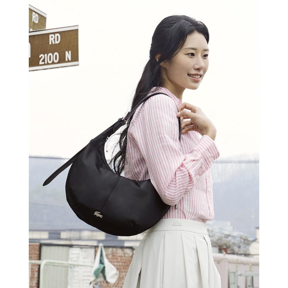 [lacoste] Women's Attitude Large Moon Bag NF5384K56G000