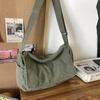 Minimalistische Messenger-Tasche für Herren mit großem Fassungsvermögen, lässige Umhängetasche, geeignet für Urlaub, Outdoor-Aktivitäten, tägliches Pendeln