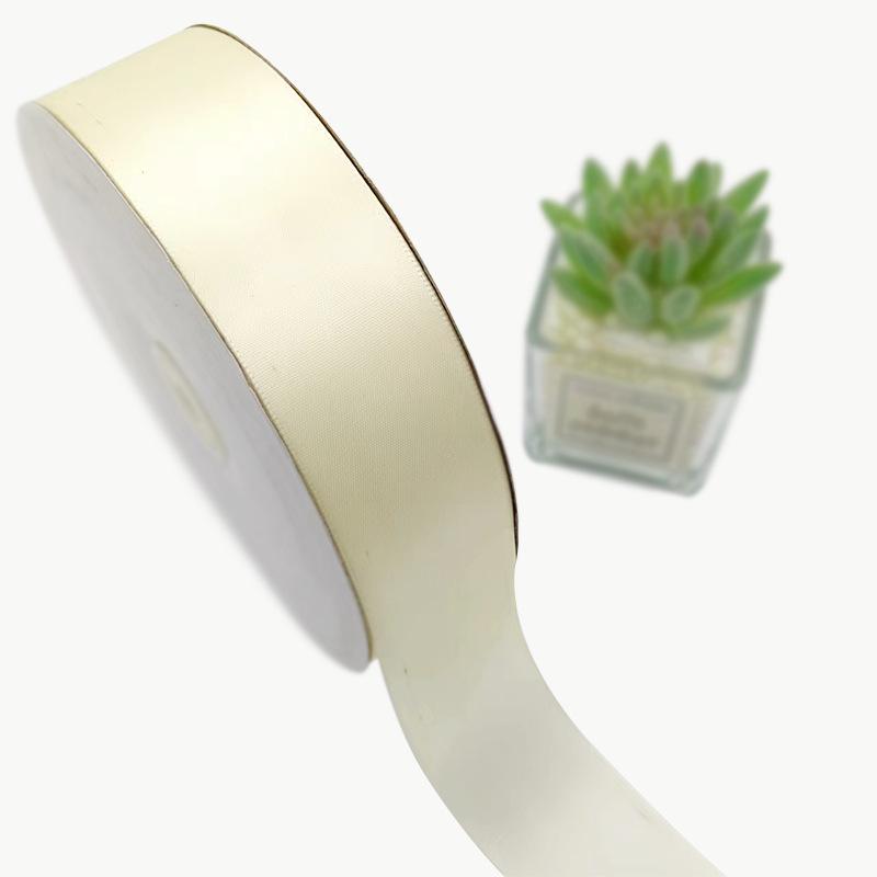Milky White Polyester Ribbon for Gift Packaging (0.6-5cm)