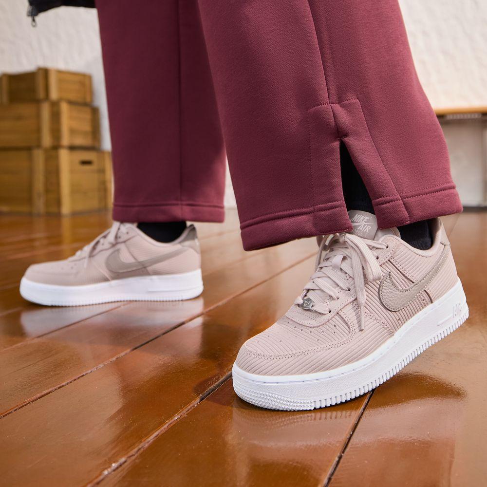 

Nike Air Force 1 Low 07 Вельвет Силт Ред (Женский) 36