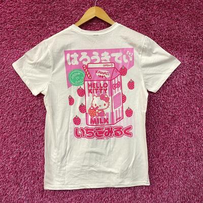 Hello Kitty Erdbeermilch Kawaii Grafikdesign T-Shirt
