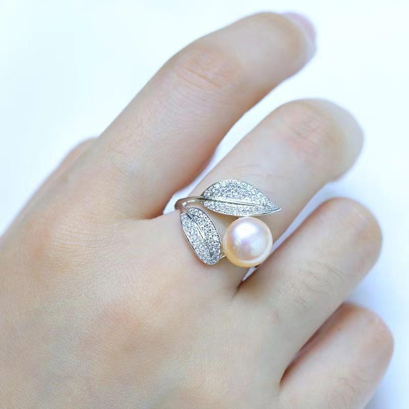 Multi-Color Atmospheric Small Fresh Natural Imitation Freshwater Real Pearl Ring, Gold-Plated Leaf Pearl Ring