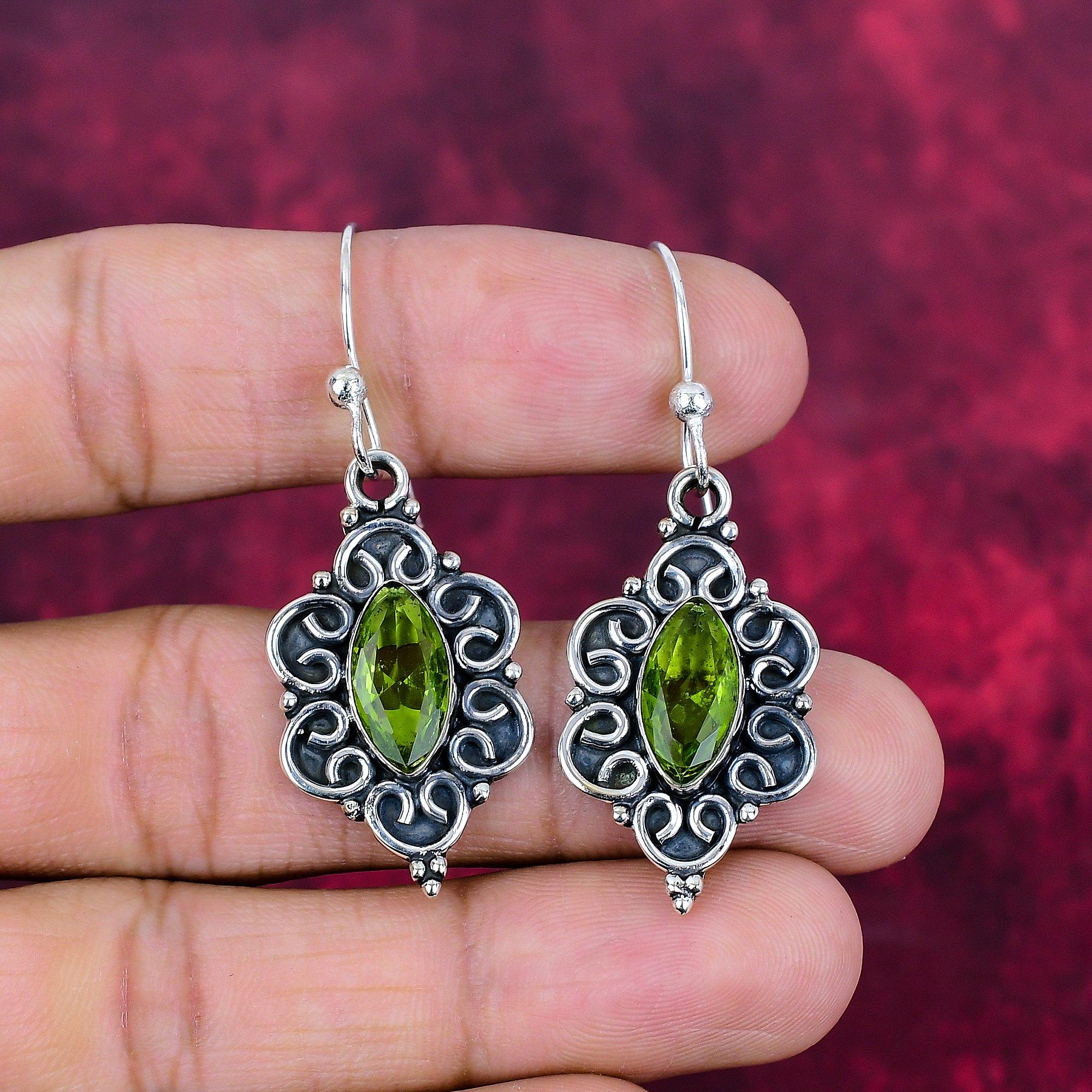 

Серьги с драгоценными камнями из перидота, серьги из чистого серебра 925 пробы, серьги ручной работы с камнями по месяцу рождения, подарок для него 1.96 Inches