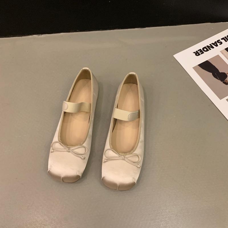 Flat pink ballet single shoes fairy shoes spring and autumn 2025 new summer satin silver Mary Jane shoes