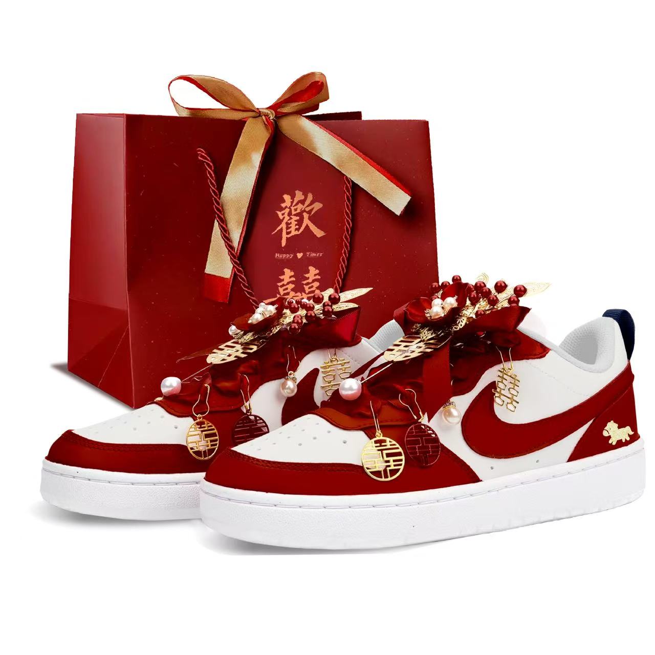 

Nike Court Borough Chinese Wedding Shoes Cushioning, Wear Resistant Low top Skateboard Shoes Women s Red HJ3482-071(Team1849-) 40
