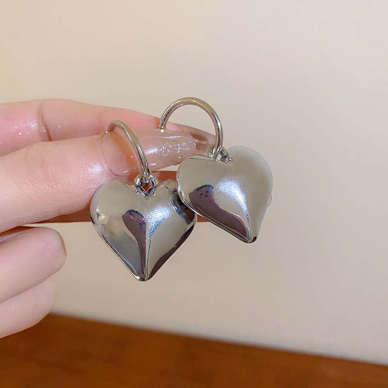 Silver Big Heart Pendant Earrings For Women Exaggerated Metal Geometric Huggie Hoop Earrings Jewelry Gift