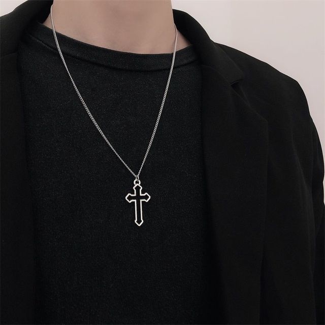Fast and Furious 7 Moive Cross Tourette Necklace Dominic Toretto Crystal Jesus Cross Pendant Necklace for Men Gifts Jewelry