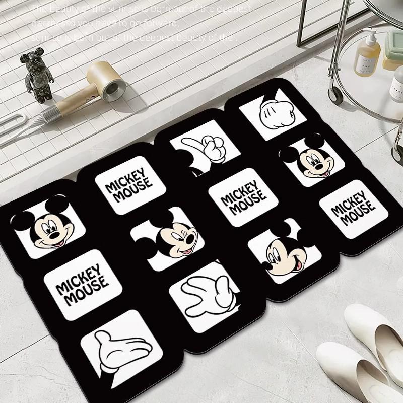Cartoon Mickey Non-Slip Diatomaceous Earth Bathroom Mat - Water Absorbent & Quick-Drying