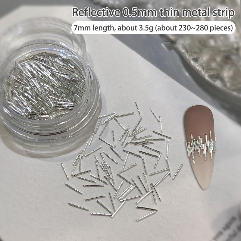 

1 коробка Металлическая светоотражающая полоска для украшения ногтей Блестящие стереоскопические аксессуары для ногтей Роспись ногтей Маникюрный салон Мастера по маникюру 7mm
